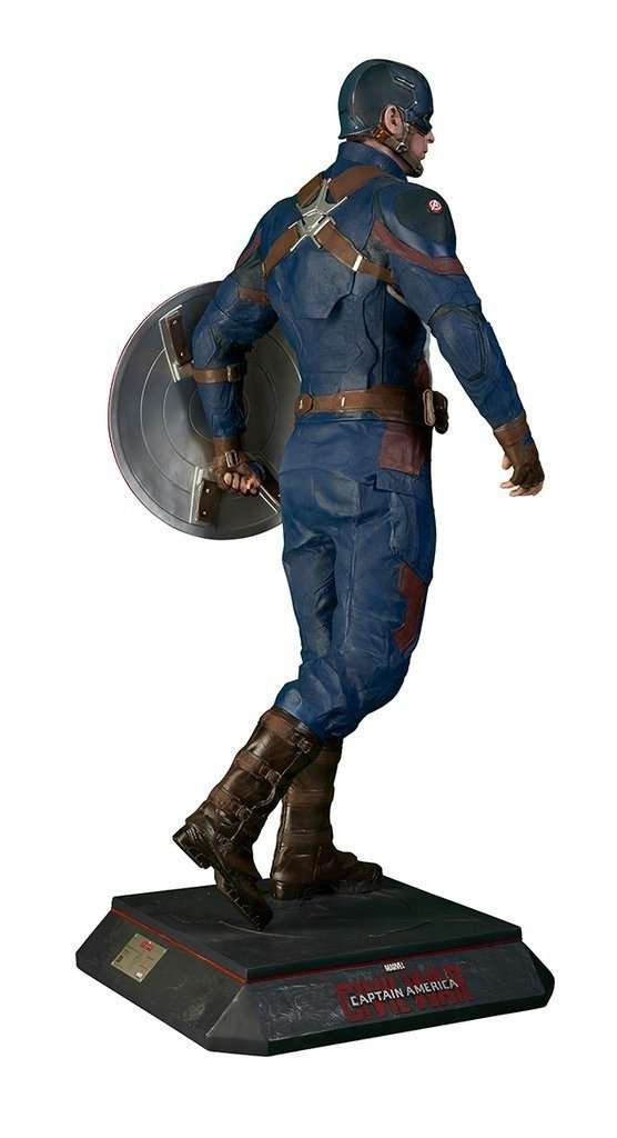Captain Marvel - full size Statue 1:1 Figure