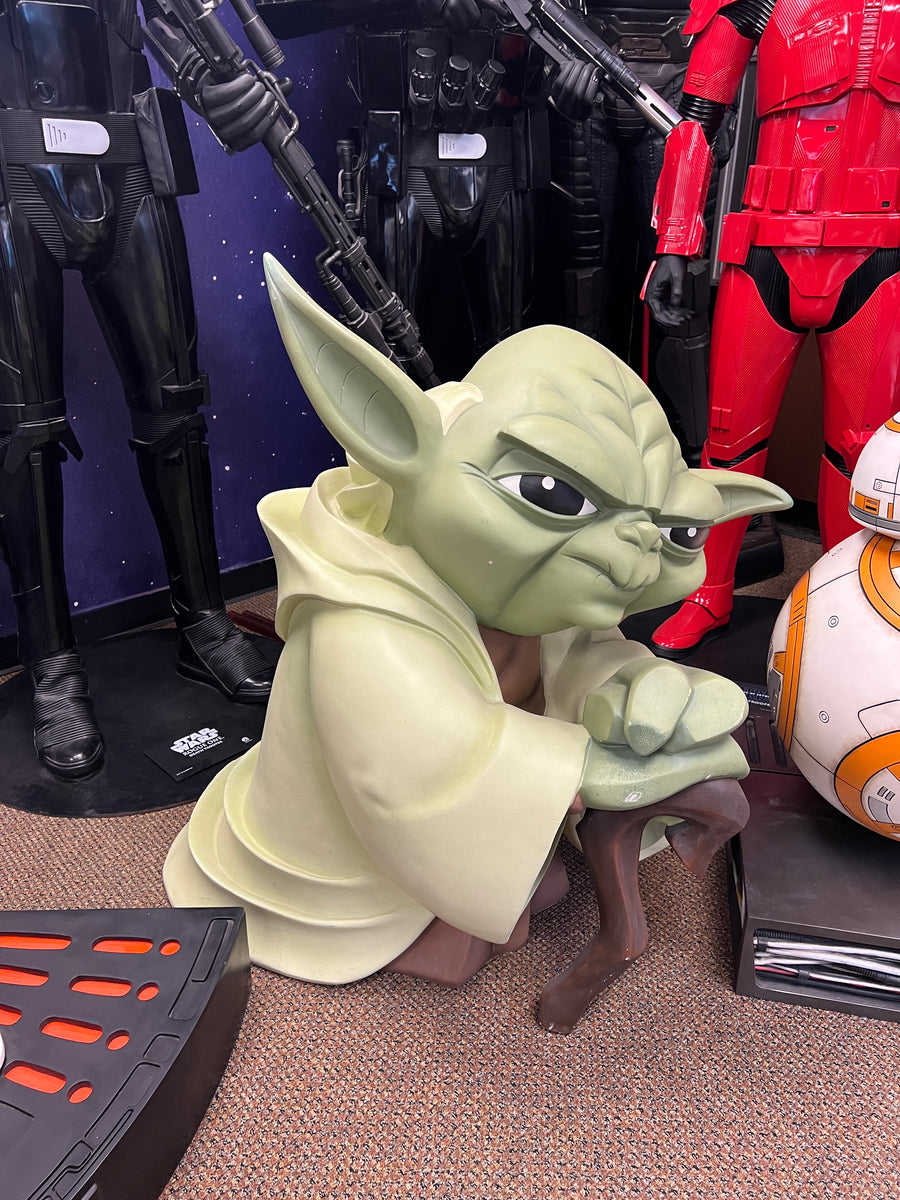 Star Wars Gentle Giant Life Size Yoda Clone Wars Monument