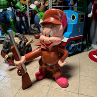 Pre-Owned Cartoon Hunter Statue