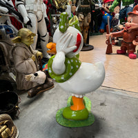 Pre-Owned Cartoon Female Duck Statue