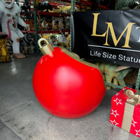 Round Christmas Ornament Seat Over Sized Statue