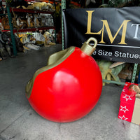 Round Christmas Ornament Seat Over Sized Statue