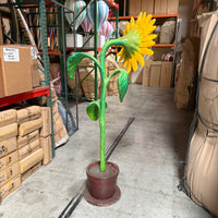 Large Sunflower In Pot Flower Statue