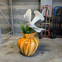 White Narcissus Flower In Vase Statue