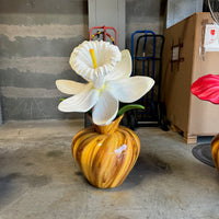 White Narcissus Flower In Vase Statue