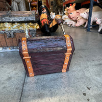 Small Closed Treasure Chest Statue