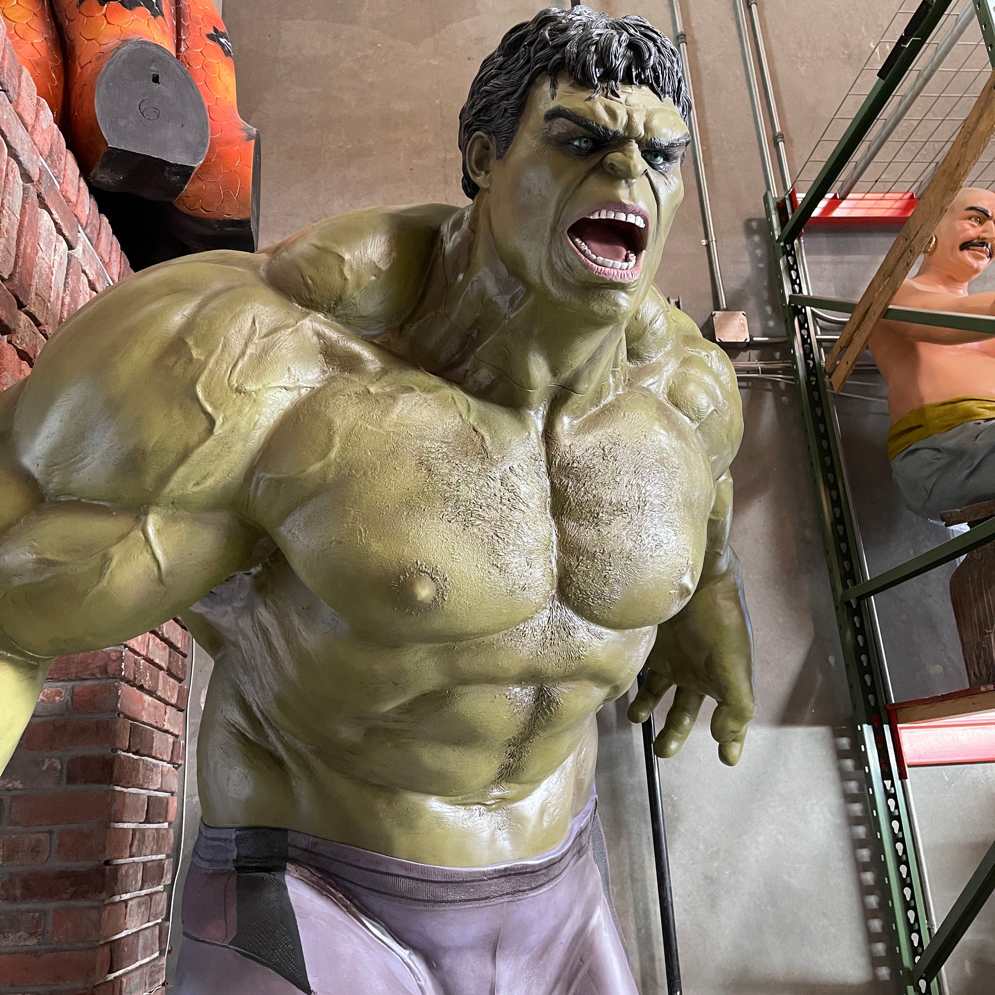 Hulk Life Size Statue From Avengers: Age of Ultron | LM Treasures