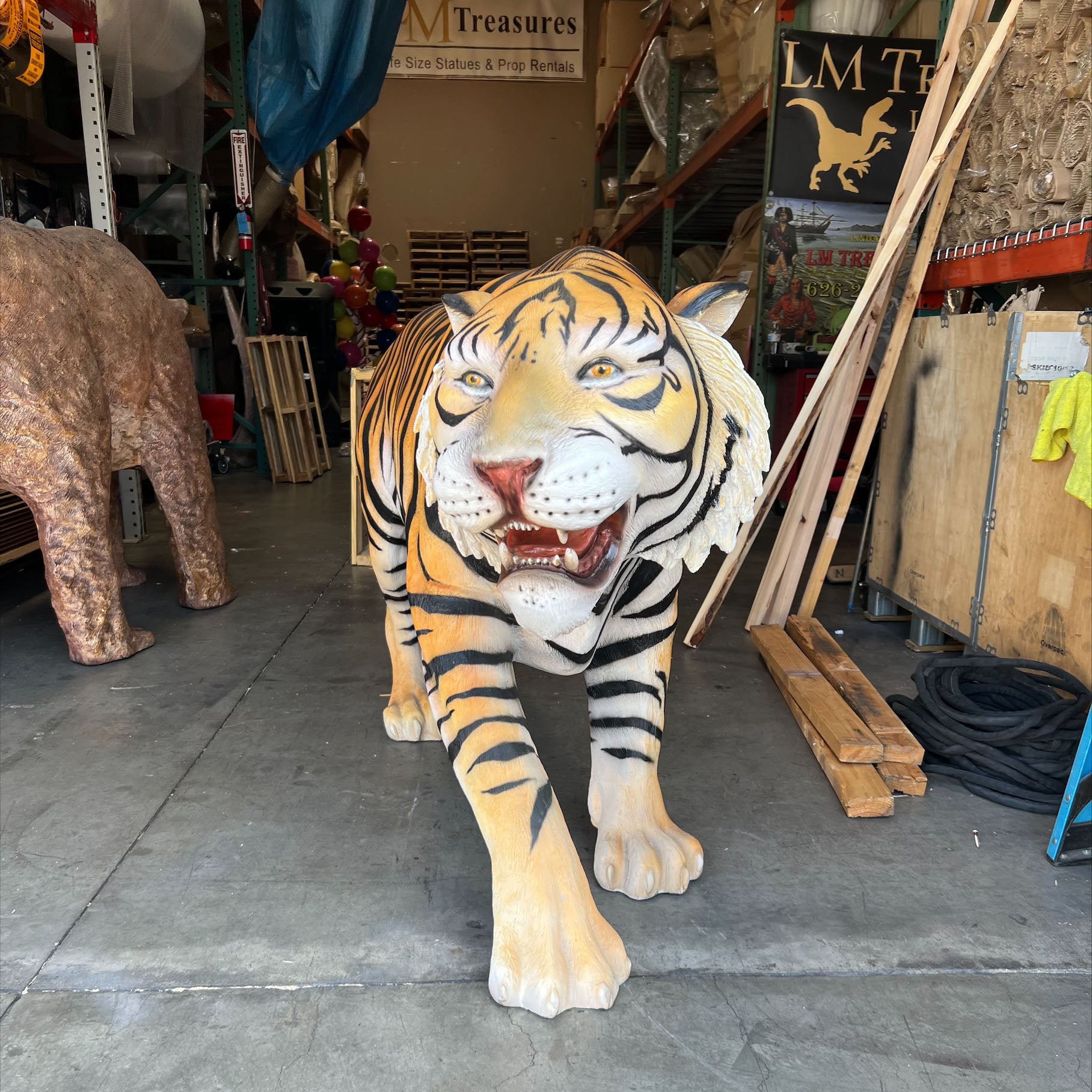 Full Size Life Like Bengal Tiger Statue — AllSculptures