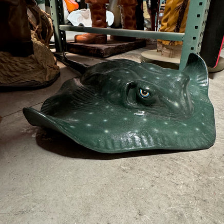 Stingray Life Size Statue - LM Treasures 