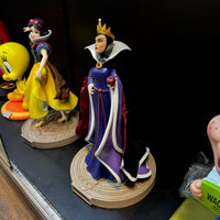 Snow White And The Seven Dwarfs Master Craft Queen Grimhilde Statue - LM Treasures 