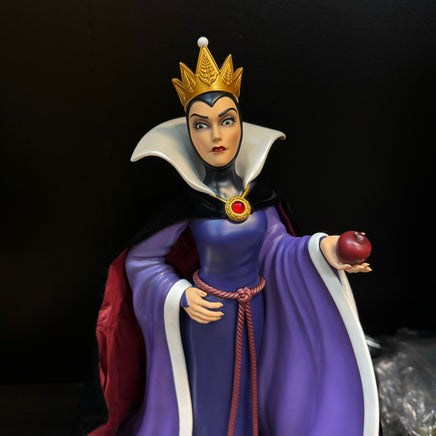 Snow White And The Seven Dwarfs Master Craft Queen Grimhilde Statue - LM Treasures 