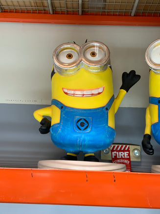 Cartoon Yellow Minion Waving Statue - LM Treasures 